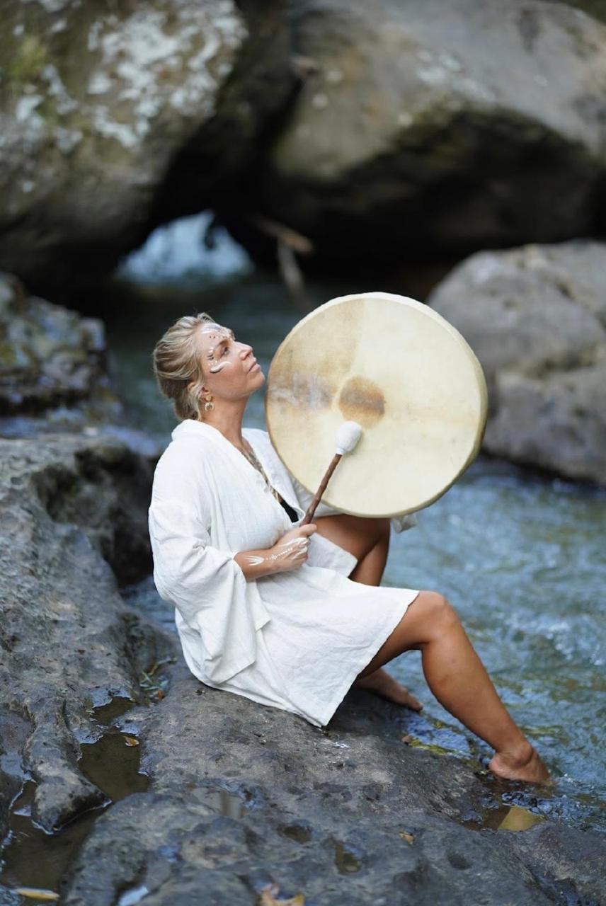 Lisa Arctander, Voice & Sound Healer